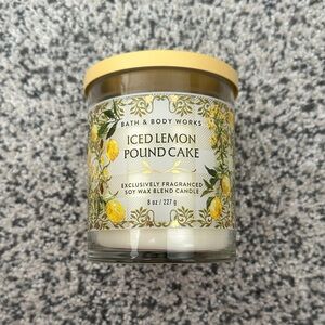 Iced Lemon Pound Cake Single Wick